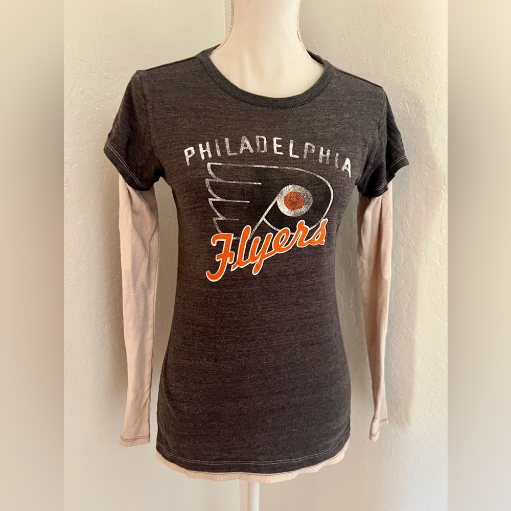 🖤🏒Philadelphia Flyers Vintage Look~ Long Sleeve 🏒🖤